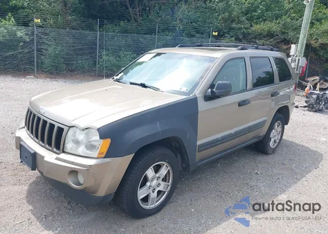 2005 Jeep Grand Cherokee Laredo z USA, uszkodzony, nr VIN 1J4HR48N95C702088